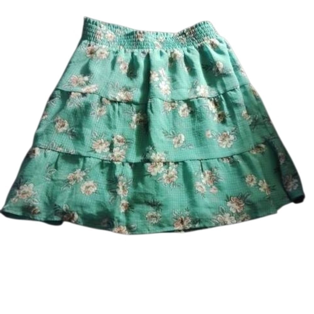 LOFT Green Tiered Mini Skirt Resort(314) Wear - Picture 1 of 5